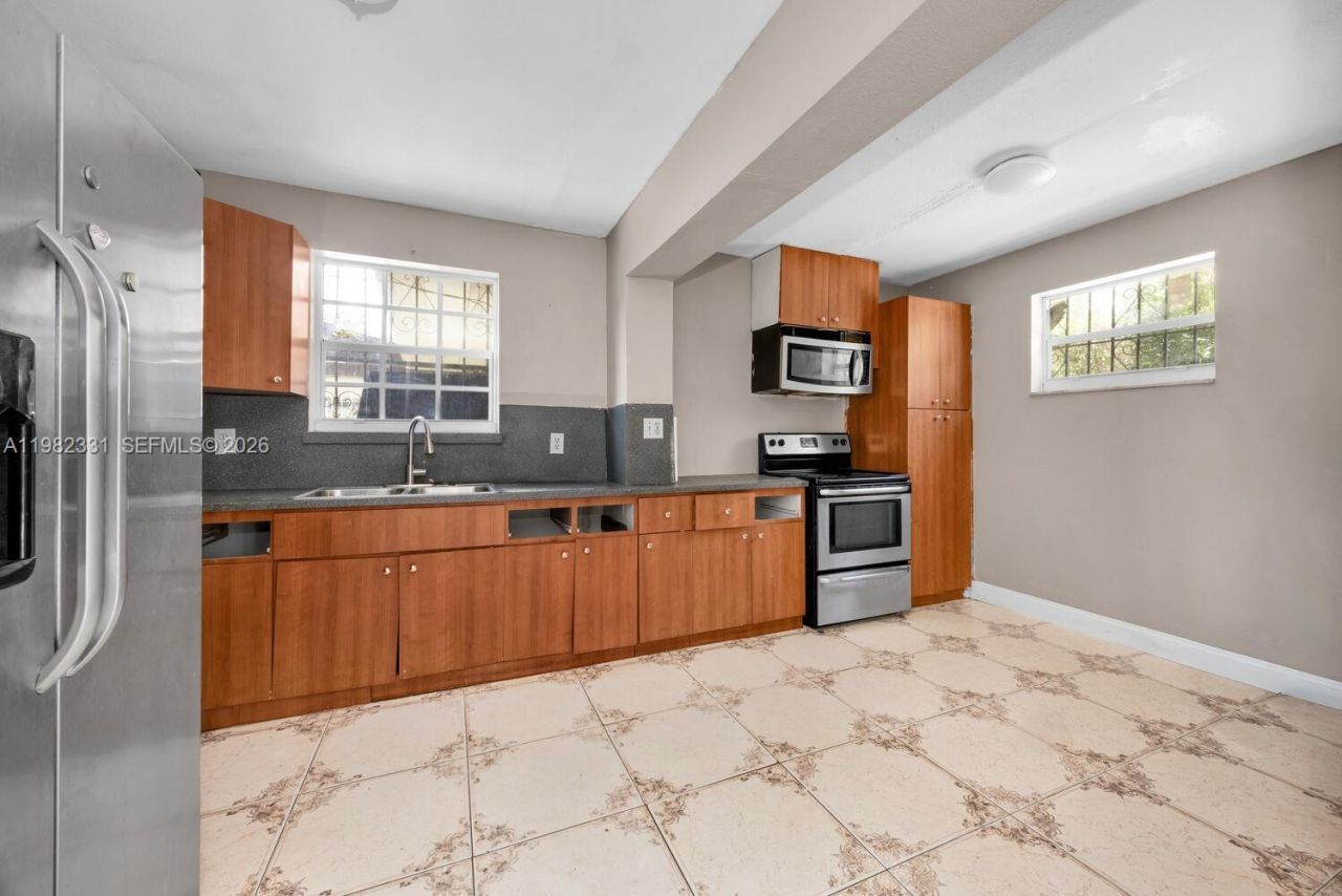 3853 NW 209th St , Miami Gardens, FL 33055 Photo