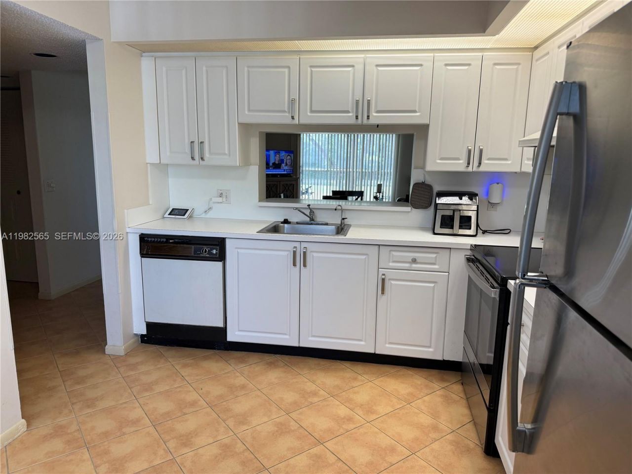 1110 SW 125th Ave, Unit 209M, Pembroke Pines, FL 33027 Photo