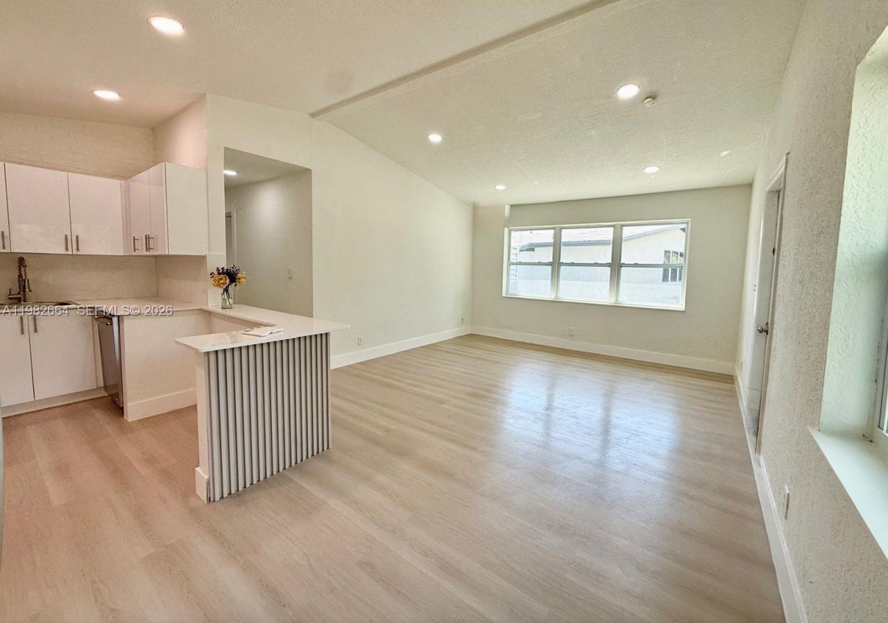 1632 NW 18th Ave, Fort Lauderdale, FL 33311 Photo