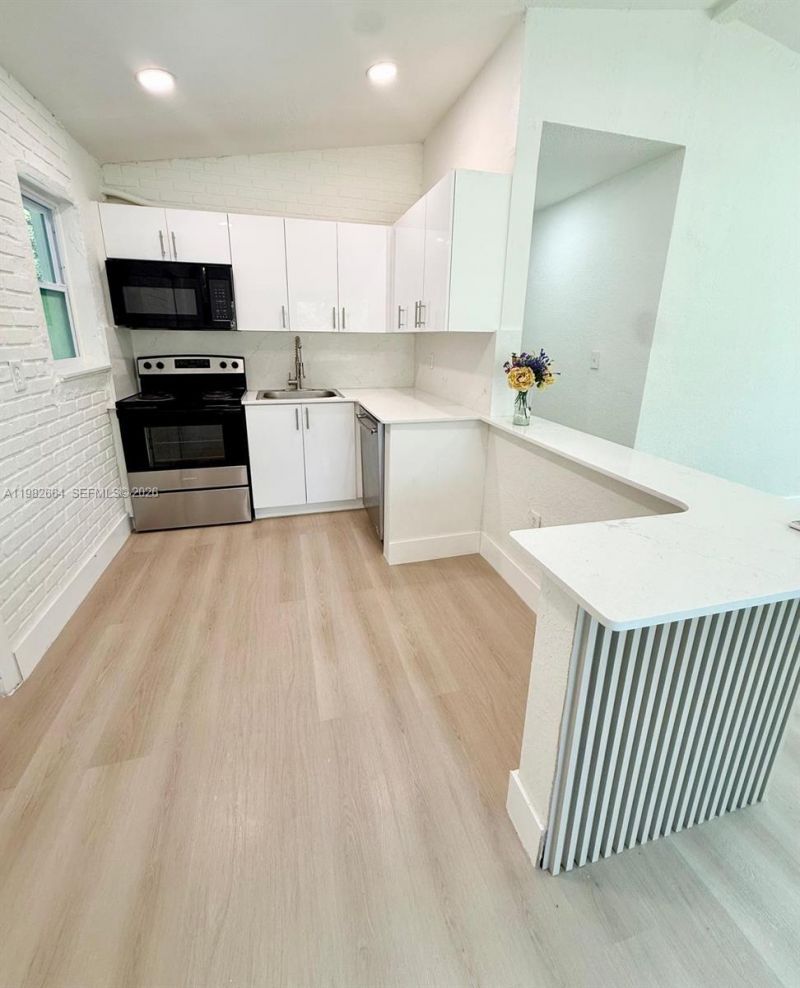 1632 NW 18th Ave, Fort Lauderdale, FL 33311 Photo