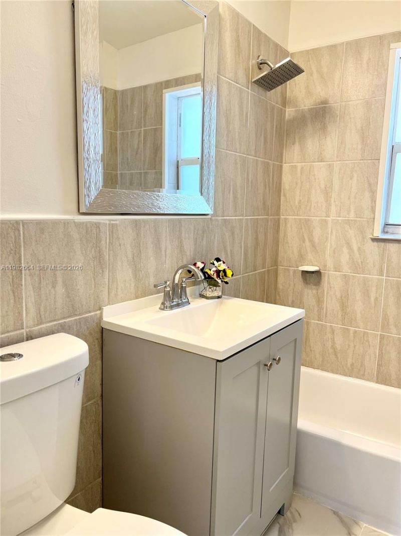 1632 NW 18th Ave, Fort Lauderdale, FL 33311 Photo