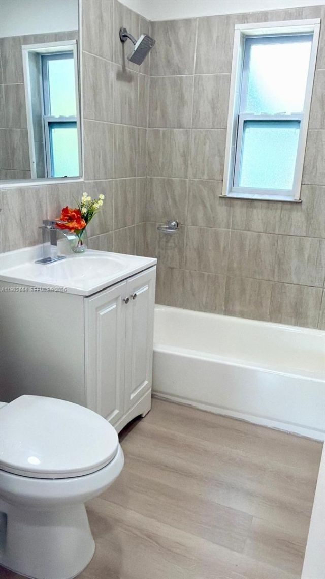 1632 NW 18th Ave, Fort Lauderdale, FL 33311 Photo