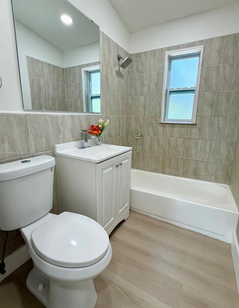 1632 NW 18th Ave, Fort Lauderdale, FL 33311 Photo