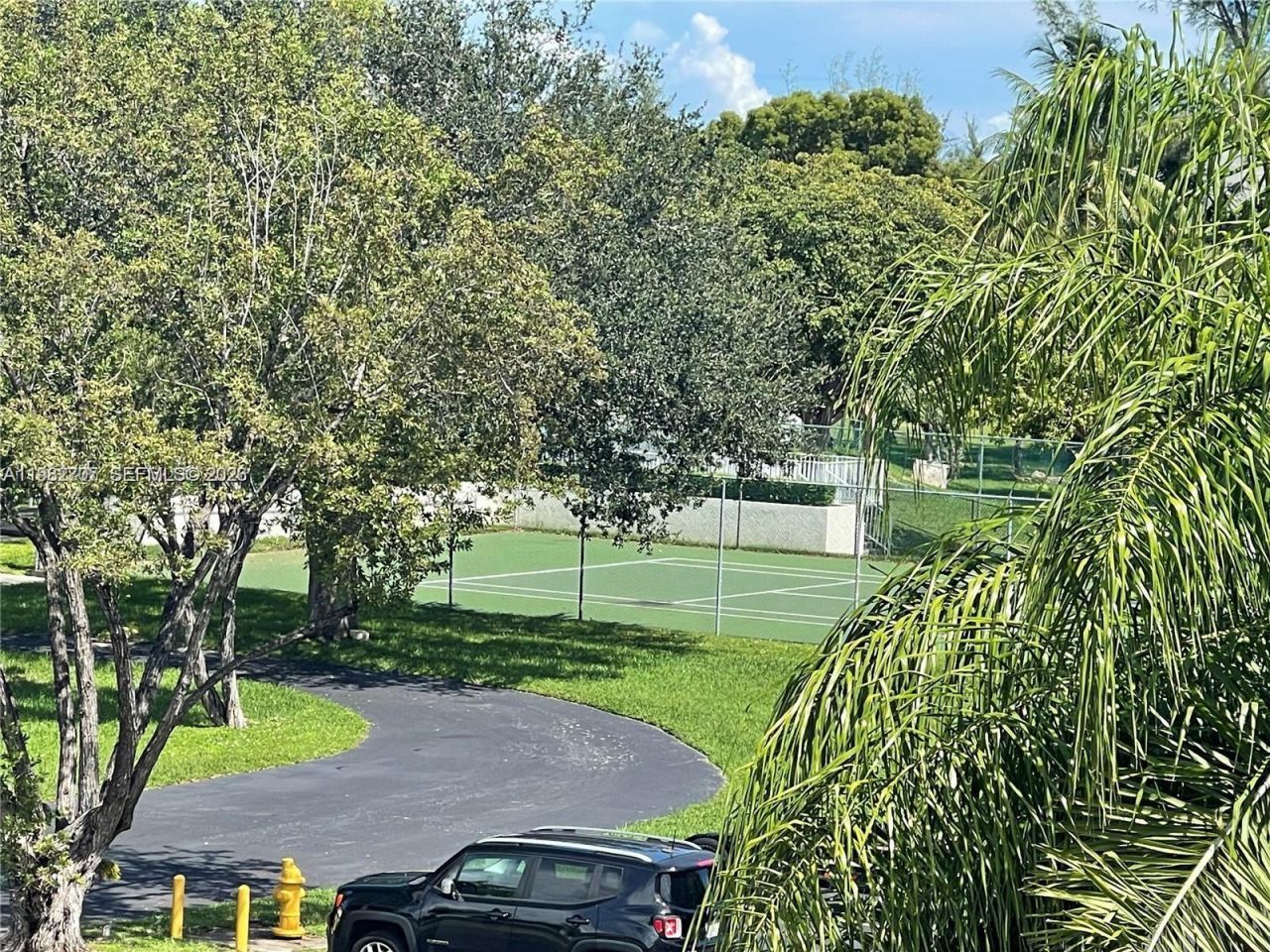 8240 SW 210th St, Unit 215, Cutler Bay, FL 33189 Photo