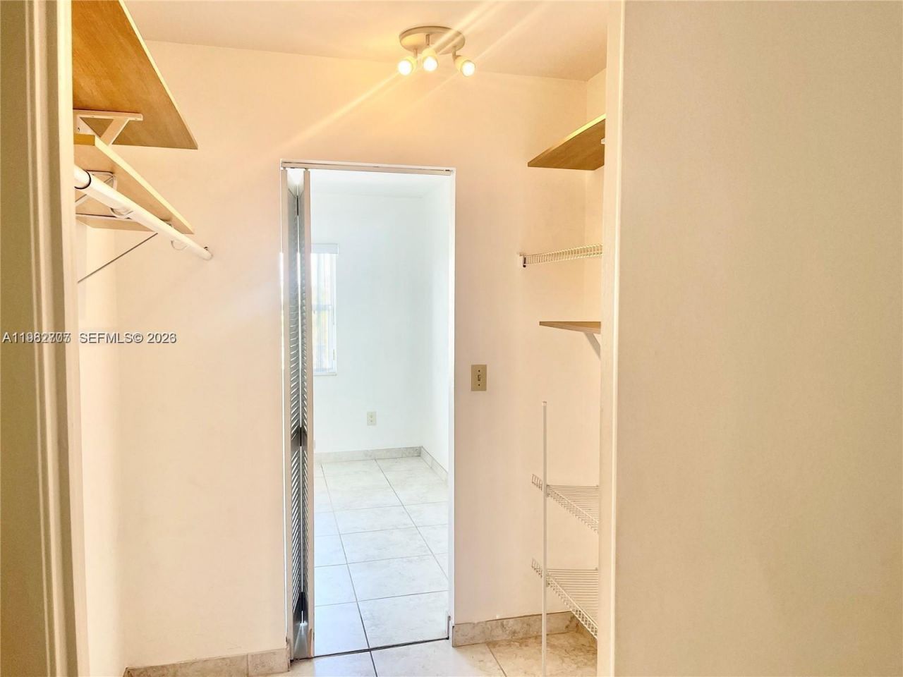 8240 SW 210th St, Unit 215, Cutler Bay, FL 33189 Photo