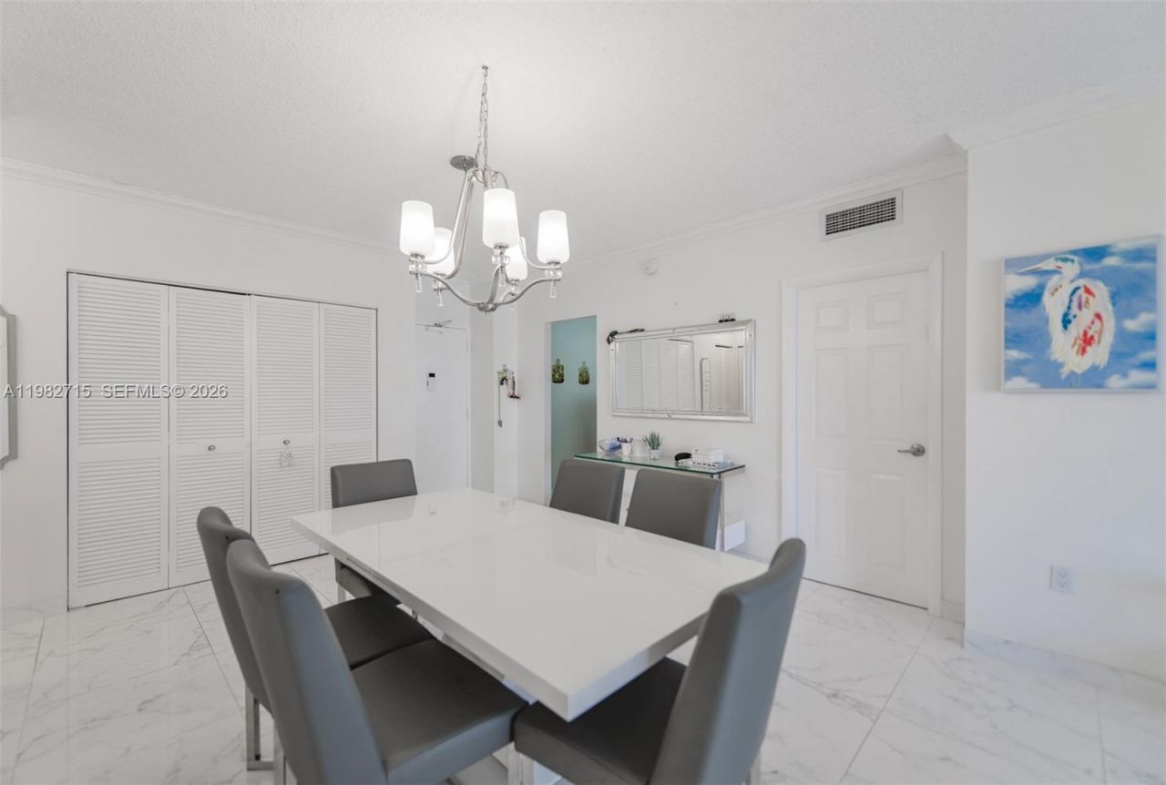 1980 S Ocean Dr, Unit 7A, Hallandale Beach, FL 33009 Photo