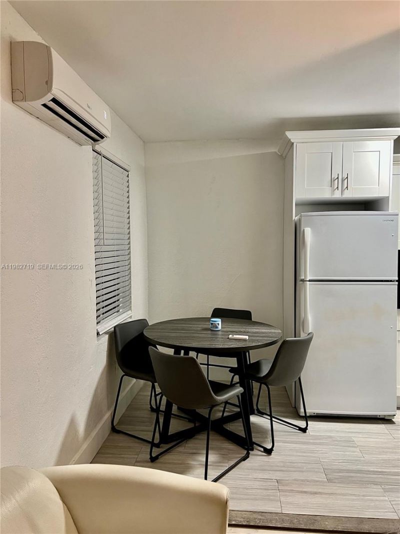 7928 Harding Ave, Unit 5, Miami Beach, FL 33141 Photo