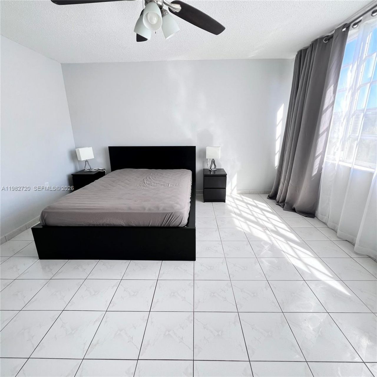 1670 NE 191st St , Unit 403-3, Miami, FL 33179 Photo