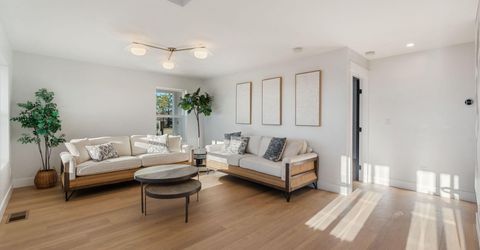 680 Rowe Place, Sparks, NV 89441 Photo