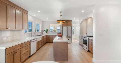 680 Rowe Place, Sparks, NV 89441 Photo