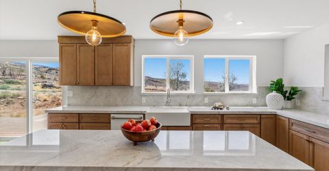 680 Rowe Place, Sparks, NV 89441 Photo