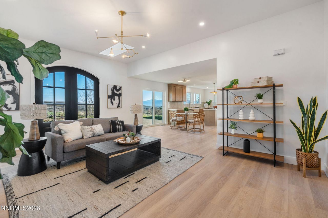 680 Rowe Place, Sparks, NV 89441 Photo