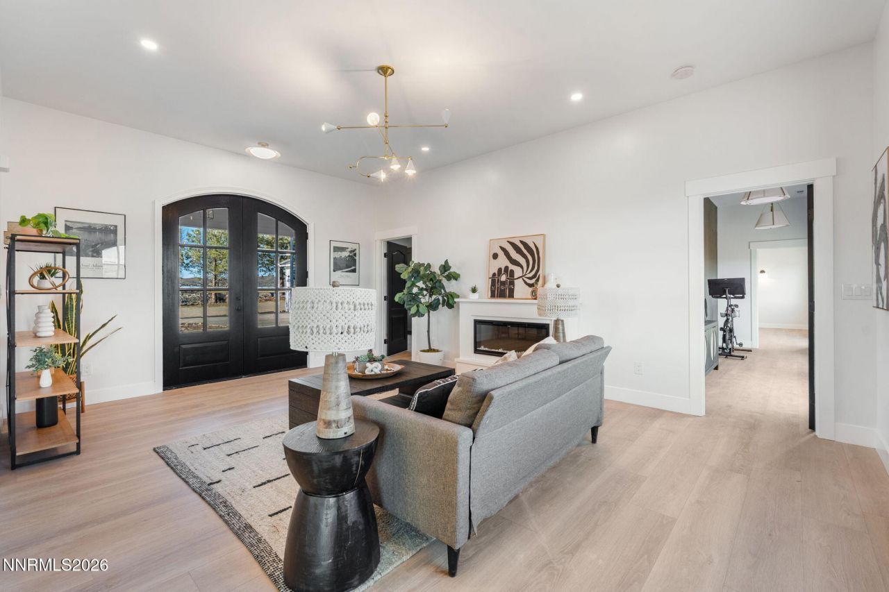 680 Rowe Place, Sparks, NV 89441 Photo