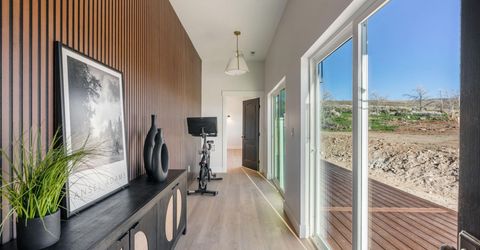 680 Rowe Place, Sparks, NV 89441 Photo