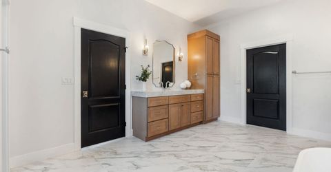 680 Rowe Place, Sparks, NV 89441 Photo