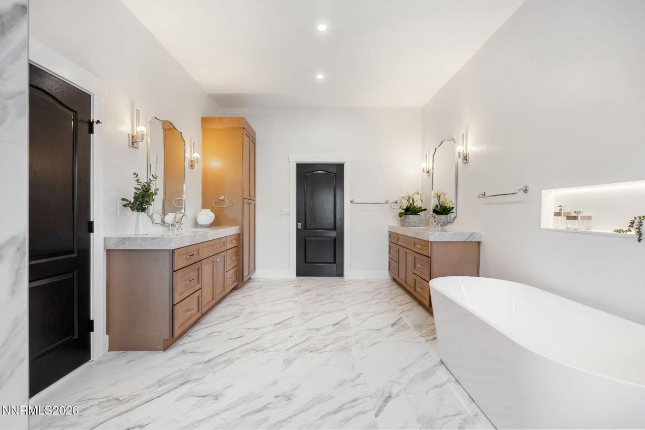 680 Rowe Place, Sparks, NV 89441 Photo