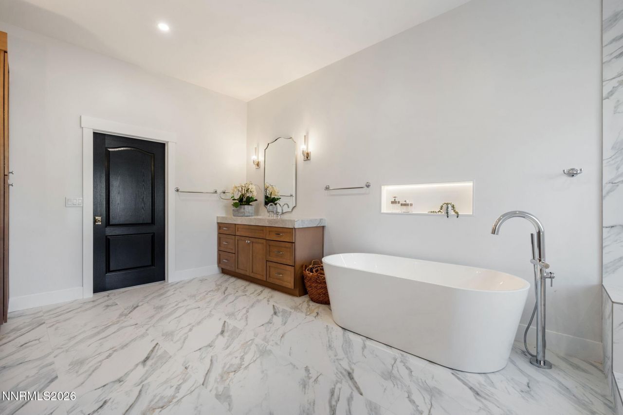 680 Rowe Place, Sparks, NV 89441 Photo