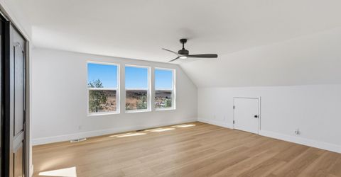 680 Rowe Place, Sparks, NV 89441 Photo