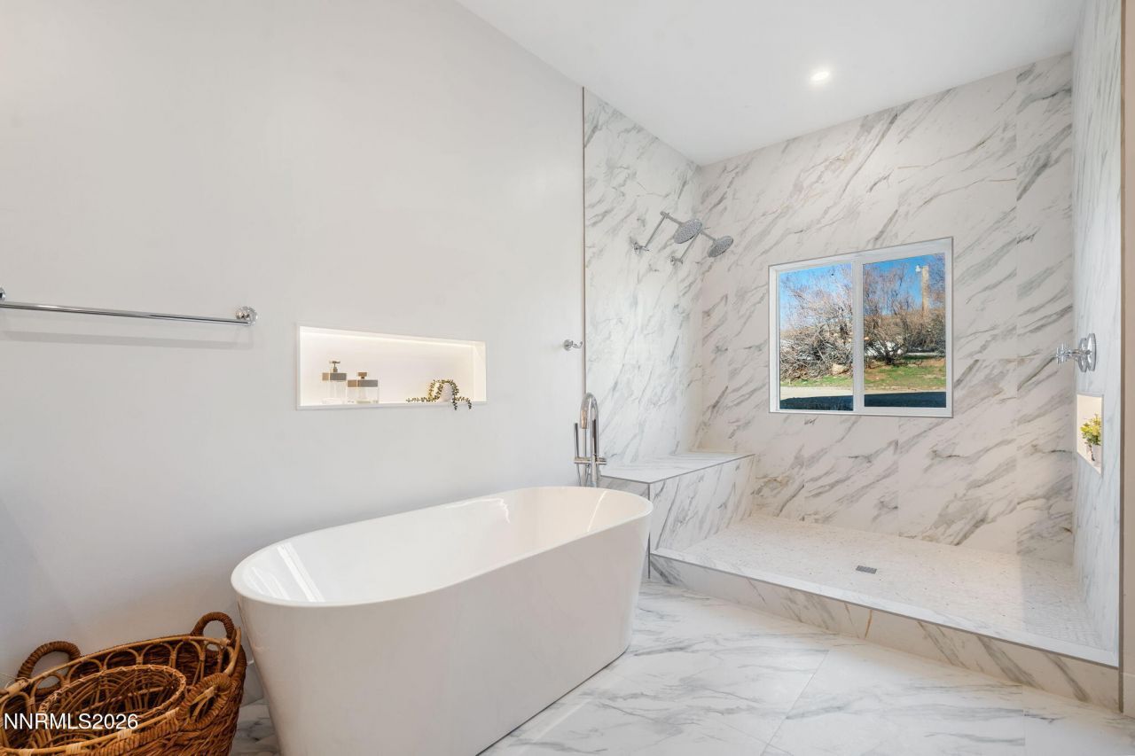 680 Rowe Place, Sparks, NV 89441 Photo