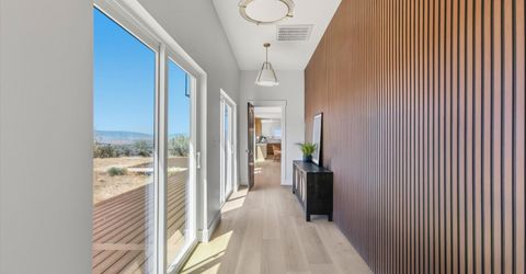 680 Rowe Place, Sparks, NV 89441 Photo
