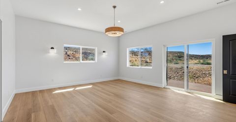 680 Rowe Place, Sparks, NV 89441 Photo
