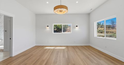680 Rowe Place, Sparks, NV 89441 Photo