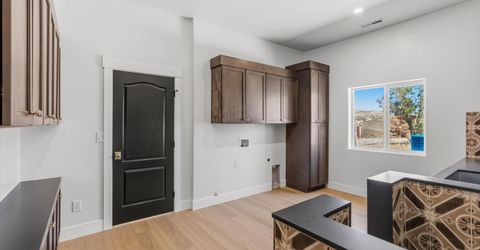 680 Rowe Place, Sparks, NV 89441 Photo
