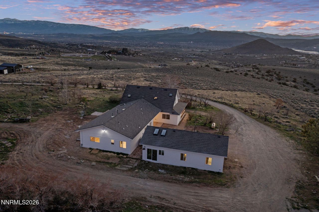 680 Rowe Place, Sparks, NV 89441 Photo