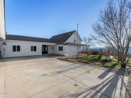 680 Rowe Place, Sparks, NV 89441 Photo