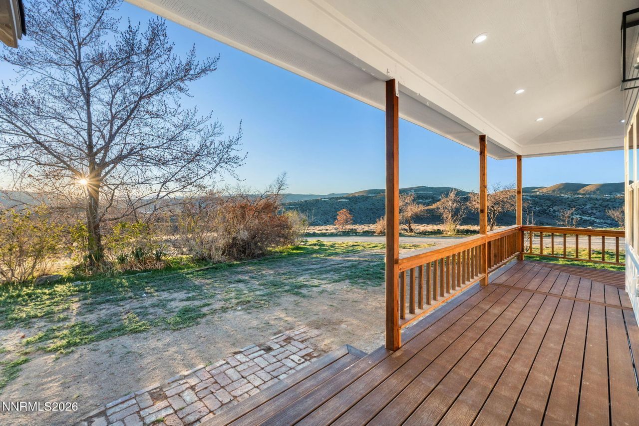 680 Rowe Place, Sparks, NV 89441 Photo