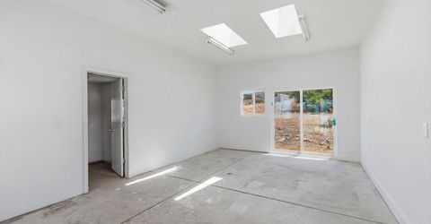 680 Rowe Place, Sparks, NV 89441 Photo