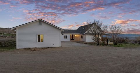 680 Rowe Place, Sparks, NV 89441 Photo