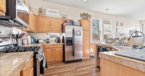 561 Tarn Way, Reno, NV 89503 Photo