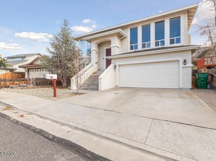 561 Tarn Way, Reno, NV 89503 Photo