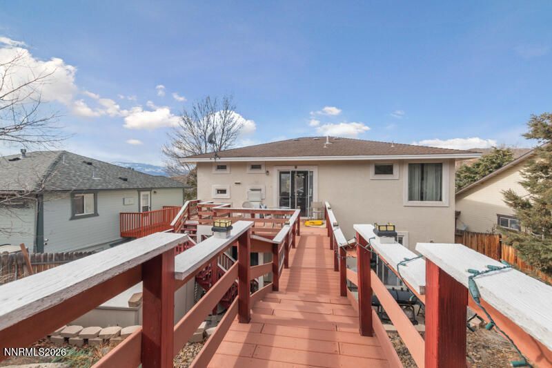 561 Tarn Way, Reno, NV 89503 Photo