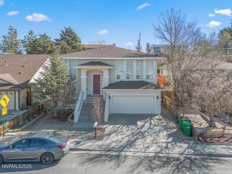 561 Tarn Way, Reno, NV 89503 Photo
