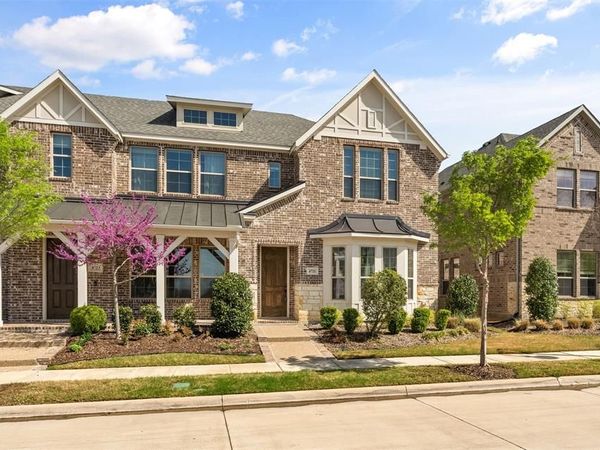 4721 Smokey Quartz Lane, Arlington, TX 76005