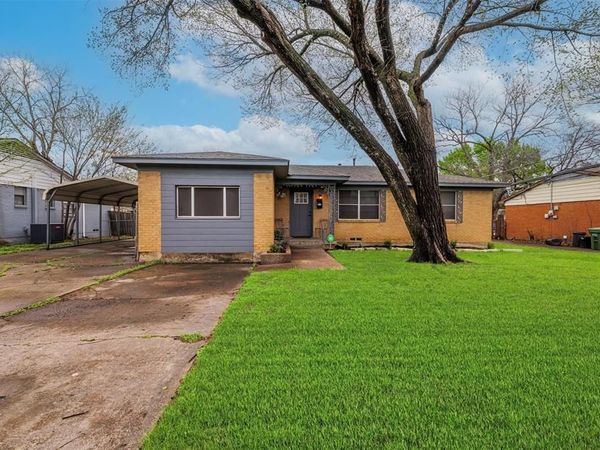 4916 Susan Lee Lane , North Richland Hills, TX 76180