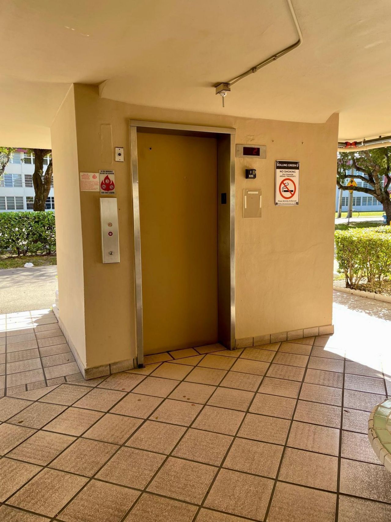 1401 NE 191st Street, Miami, FL 33179 Photo