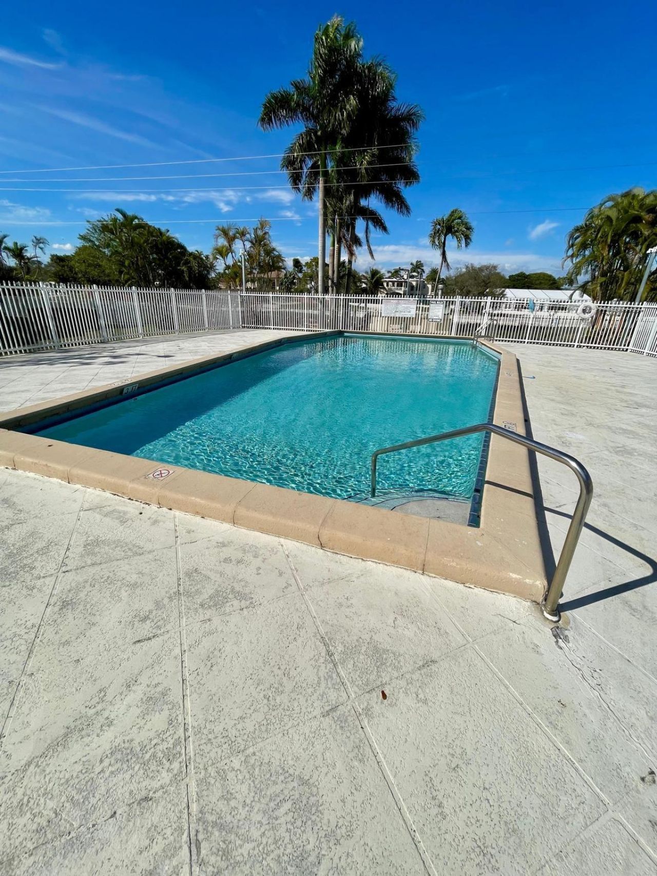 1401 NE 191st Street, Miami, FL 33179 Photo