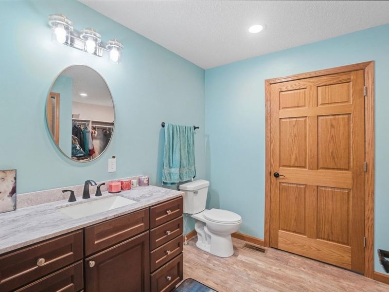 109 Bluegrass Drive, Wapakoneta, OH 45895 Photo 8