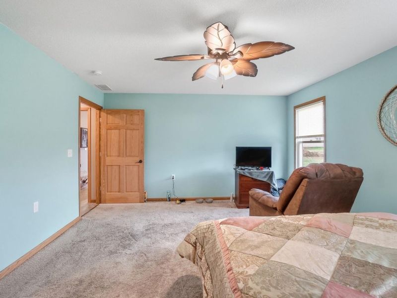 109 Bluegrass Drive, Wapakoneta, OH 45895 Photo 9