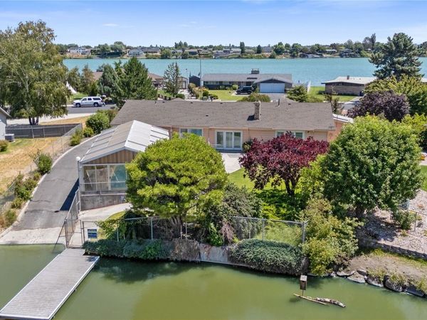 939 S Laguna Drive , Moses Lake, WA 98837