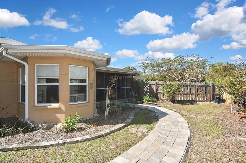 2237 Flora Ave, Fort Myers, FL 33907 Photo