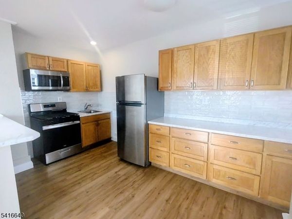 110 Franklin St, Belleville, NJ 07109