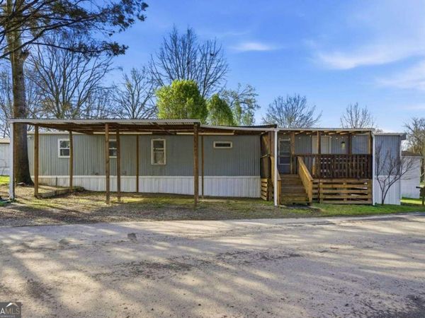 5973 Lights Ferry Road, Flowery Branch, GA 30542