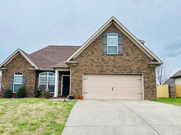 3332 Cornerstone Dr , Murfreesboro, TN 37128