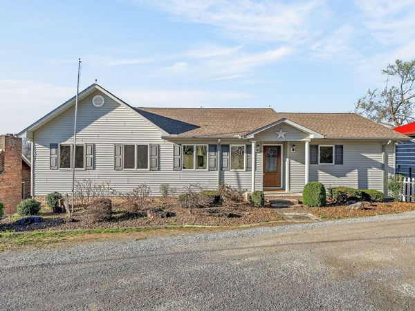 1634 Falling Water Rd , Sparta, TN 38583