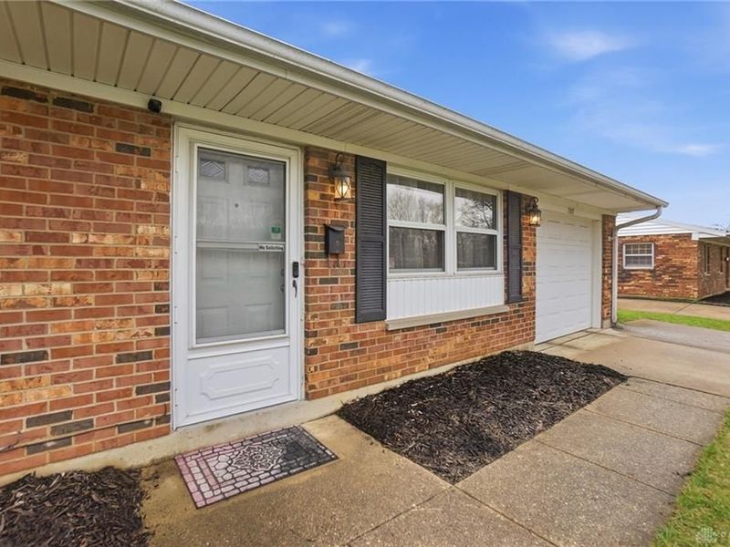 7317 Cosner Drive, Huber Heights, OH 45424 Photo 3