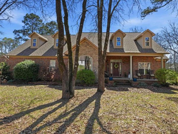 2835 Glohaven, Conway, AR 72034